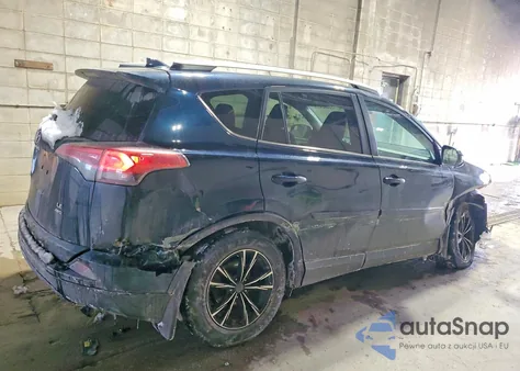 2017 Toyota Rav4 Le z USA, uszkodzony, nr VIN 2T3BFREV3HW542247